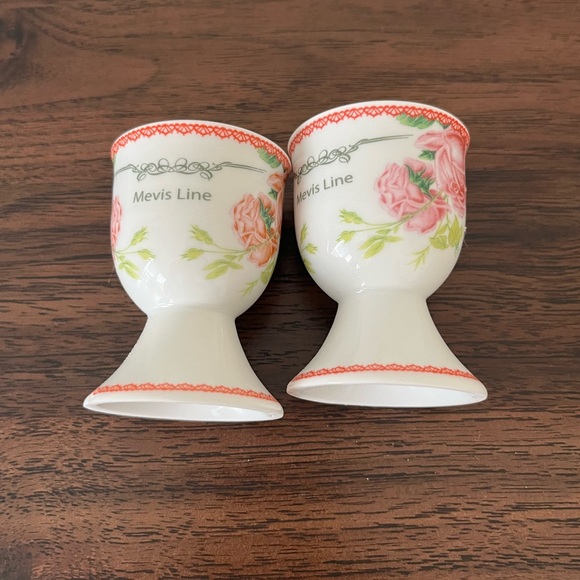 MEVIS LINE Floral Rose Soft Boiled Egg Cups Porcelain Set Of 2 cottage Shabby - Picture 10 of 13